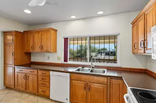 5032 N Northridge Pl, Tucson, AZ 85718 - Photo 14