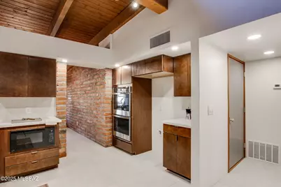 12215 E Gold Dust Drive, Tucson, AZ 85749 - Photo 6