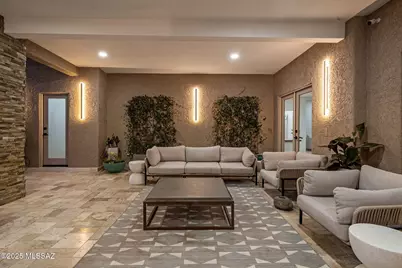 5775 N Campbell Avenue, Tucson, AZ 85718 - Photo 18