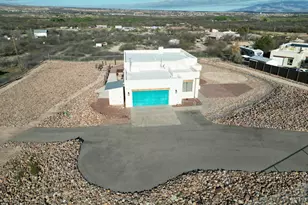 1627 E Goldenrod Ln, Benson, AZ 85602 - Photo 4