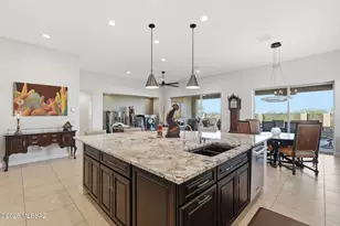 2443 E Copper Vly Wy, Green Valley, AZ 85614 - Photo 14