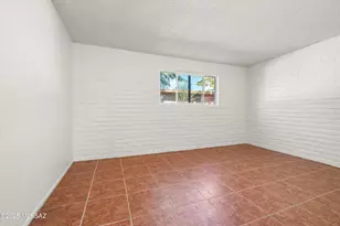 1408 N Hualpai Rd, Tucson, AZ 85745 - Photo 22