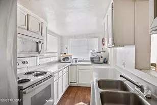 2650 N Haskell Dr, Tucson, AZ 85716 - Photo 24
