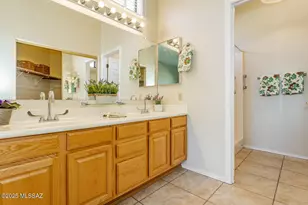 948 W Ashworth Rd, Green Valley, AZ 85614 - Photo 18