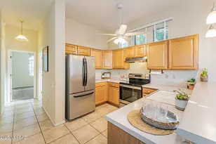 948 W Ashworth Rd, Green Valley, AZ 85614 - Photo 10