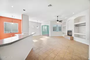 2171 N Avenida del Polen, Green Valley, AZ 85614 - Photo 10