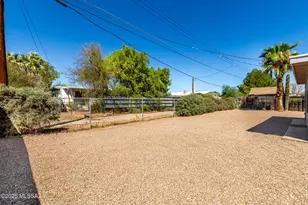 4917 N Sunrise Ave, Tucson, AZ 85705 - Photo 26
