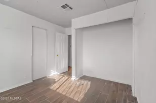 2743 N Geronimo Ave, Tucson, AZ 85705 - Photo 10