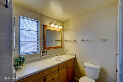 135 S Paseo Quinta #C, Green Valley, AZ 85614 - Photo 12