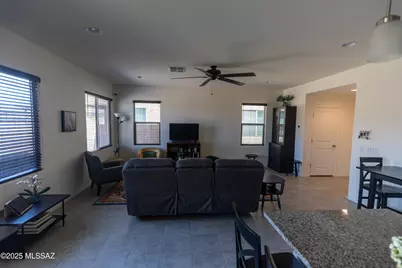 7004 W Hedge Rose Drive, Tucson, AZ 85757 - Photo 10