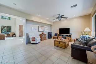 7452 E Ridge Point Rd, Tucson, AZ 85750 - Photo 14