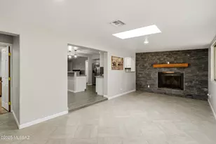 8822 N Marathon Dr, Tucson, AZ 85704 - Photo 12