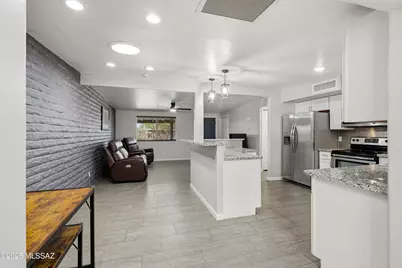 8822 N Marathon Drive, Tucson, AZ 85704 - Photo 8