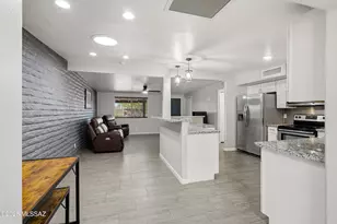 8822 N Marathon Dr, Tucson, AZ 85704 - Photo 8