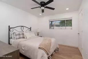 285 S Kolb Rd, Tucson, AZ 85710 - Photo 32