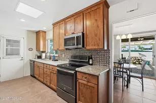 1151 N Paseo Del Cervato, Green Valley, AZ 85614 - Photo 14