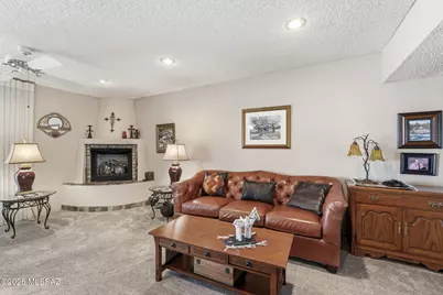 1151 N Paseo Del Cervato, Green Valley, AZ 85614 - Photo 6