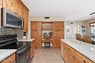 1151 N Paseo Del Cervato, Green Valley, AZ 85614 - Photo 18