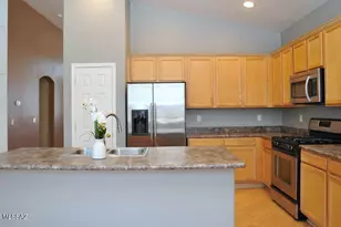 5553 W Carriage Dr, Tucson, AZ 85742 - Photo 10