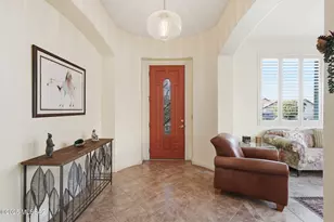 2506 E Bluejay Bluff Ln, Green Valley, AZ 85614 - Photo 4