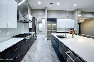 6540 N Pontatoc Rd, Tucson, AZ 85718 - Photo 10