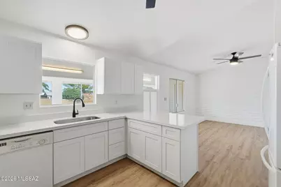 201 E 5th Place, San Manuel, AZ 85631 - Photo 10