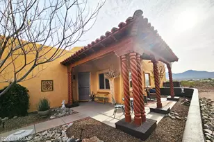 950 W Placita El Cueto, Green Valley, AZ 85622 - Photo 10