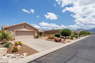 61776 E Oakwood Dr, Tucson, AZ 85739 - Photo 2