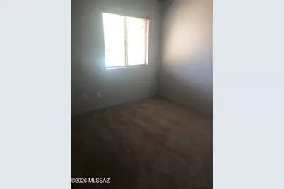 660 W Desert Blossom Drive, Green Valley, AZ 85614 - Photo 18