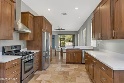39038 S Casual Drive, Saddlebrooke, AZ 85739 - Photo 16