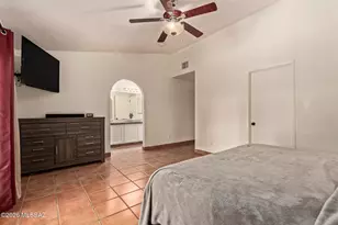 7992 S Lennox Ln, Tucson, AZ 85747 - Photo 16