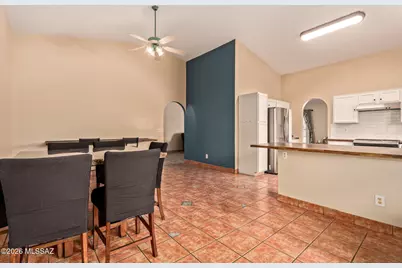 7992 S Lennox Lane, Tucson, AZ 85747 - Photo 12