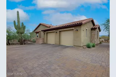 2637 E Old Stone House Trail, Sahuarita, AZ 85629 - Photo 2