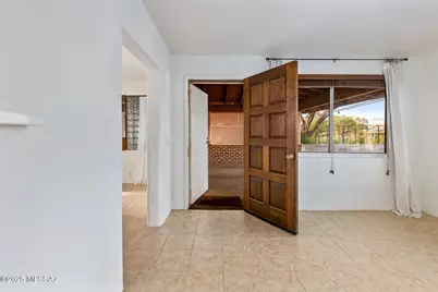 933 N Columbus Boulevard, Tucson, AZ 85711 - Photo 4