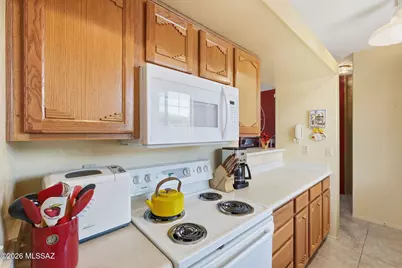 3747 S Paseo De Los Nardos, Green Valley, AZ 85614 - Photo 10