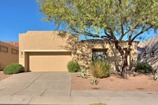 686 W Shadow Wood St, Green Valley, AZ 85614 - Photo 2