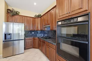 13066 N Kenosha Bluff Dr, Marana, AZ 85658 - Photo 14