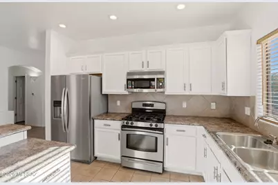 13885 E Camino Costa Teguise, Vail, AZ 85641 - Photo 10