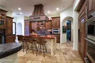 13971 N Jims Deadend Pl, Marana, AZ 85658 - Photo 10