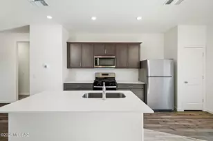 7351 W Coastal Pln Wy, Tucson, AZ 85757 - Photo 4