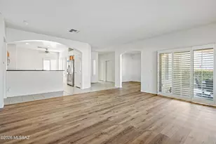 941 N Desert Deer Pass, Green Valley, AZ 85614 - Photo 12