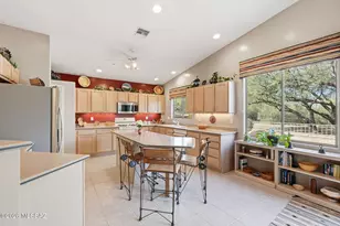 2664 S Fade Dr, Green Valley, AZ 85614 - Photo 20