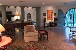 2820 E Cerrada Los Palitos, Tucson, AZ 85718 - Photo 2