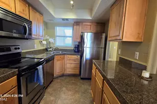 6651 N Campbell Ave, Tucson, AZ 85718 - Photo 10