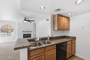 101 S Players Club Dr, Tucson, AZ 85745 - Photo 6