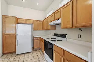 908 E Sedona Pl, Oro Valley, AZ 85755 - Photo 16