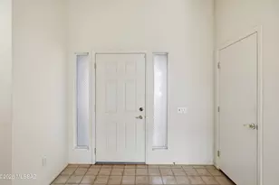 908 E Sedona Pl, Oro Valley, AZ 85755 - Photo 8