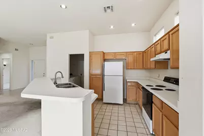 908 E Sedona Place, Oro Valley, AZ 85755 - Photo 18