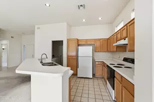 908 E Sedona Pl, Oro Valley, AZ 85755 - Photo 18