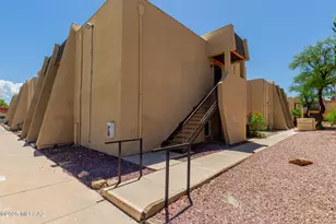 1620 N Wilmot Rd, Tucson, AZ 85712 - Photo 2